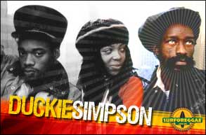 Mais mudança no Black Uhuru! Duckie Simpson assume os vocais principais! Saiba mais no Surforeggae!