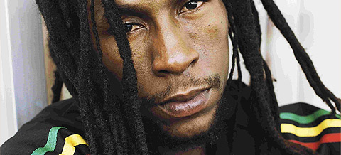 O jamaicano Jah Cure assina com a VP Records e promete novo álbum para 2015! Confira!