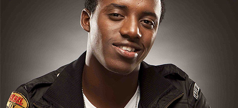 Romain Virgo lança mais uma grande versão reggae de um hit internacional! Confira os clipes!
